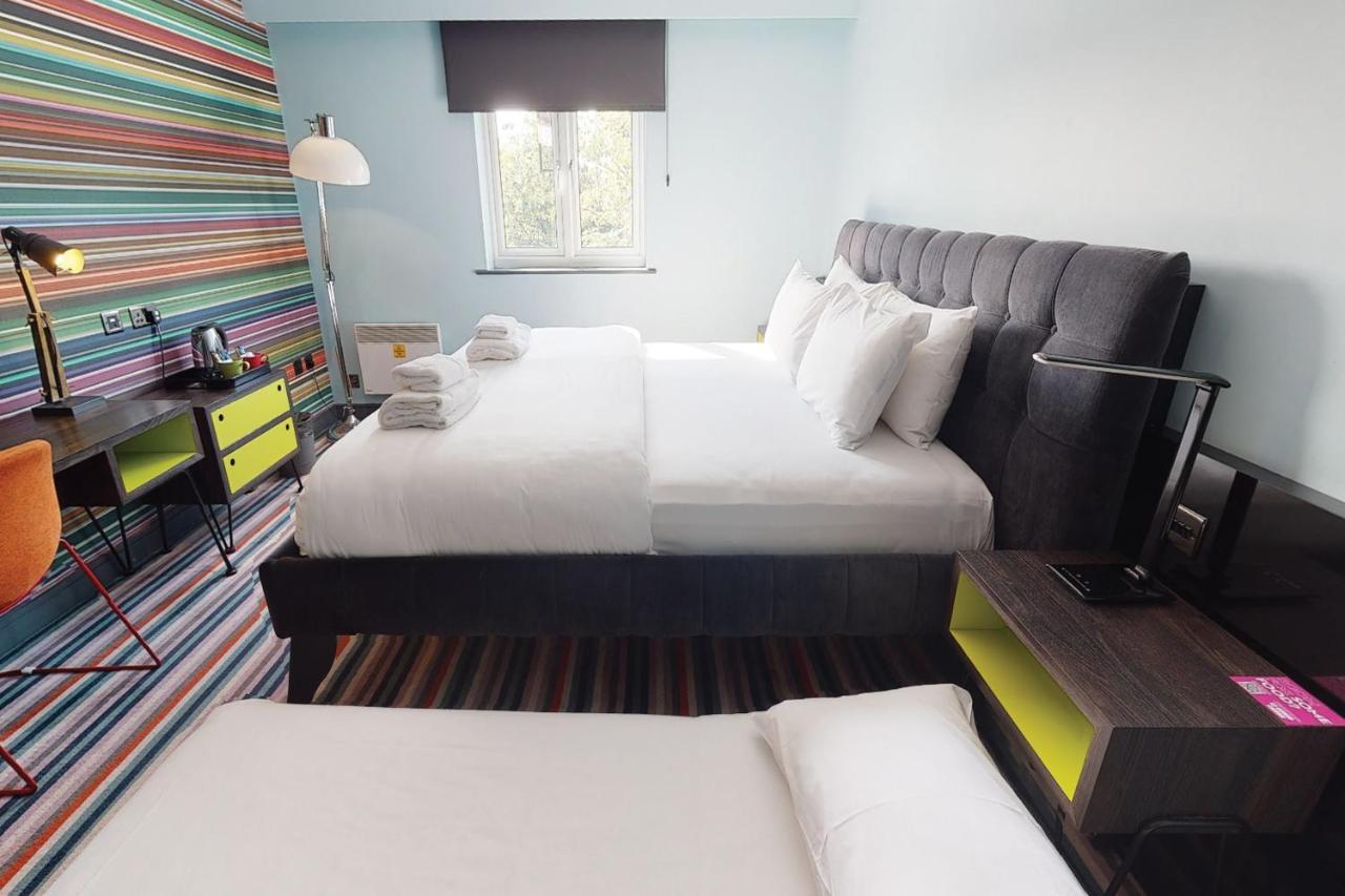 Village Hotel Nottingham بيستون المظهر الخارجي الصورة